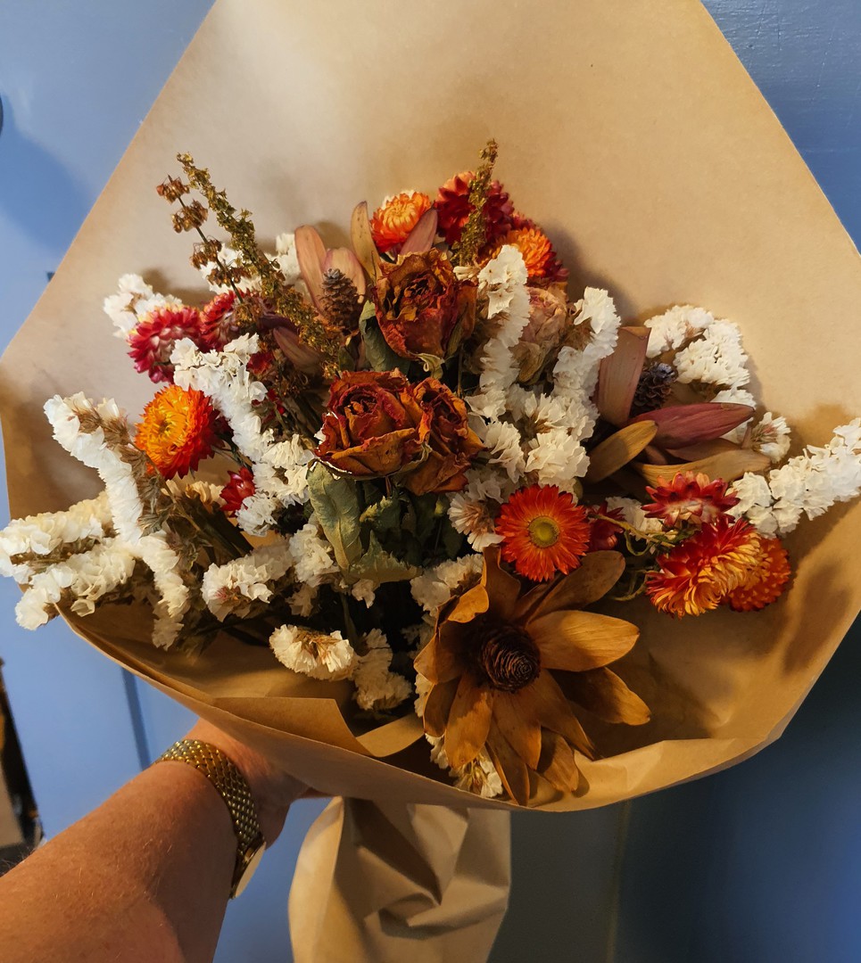 Dried flower Bunch image 0